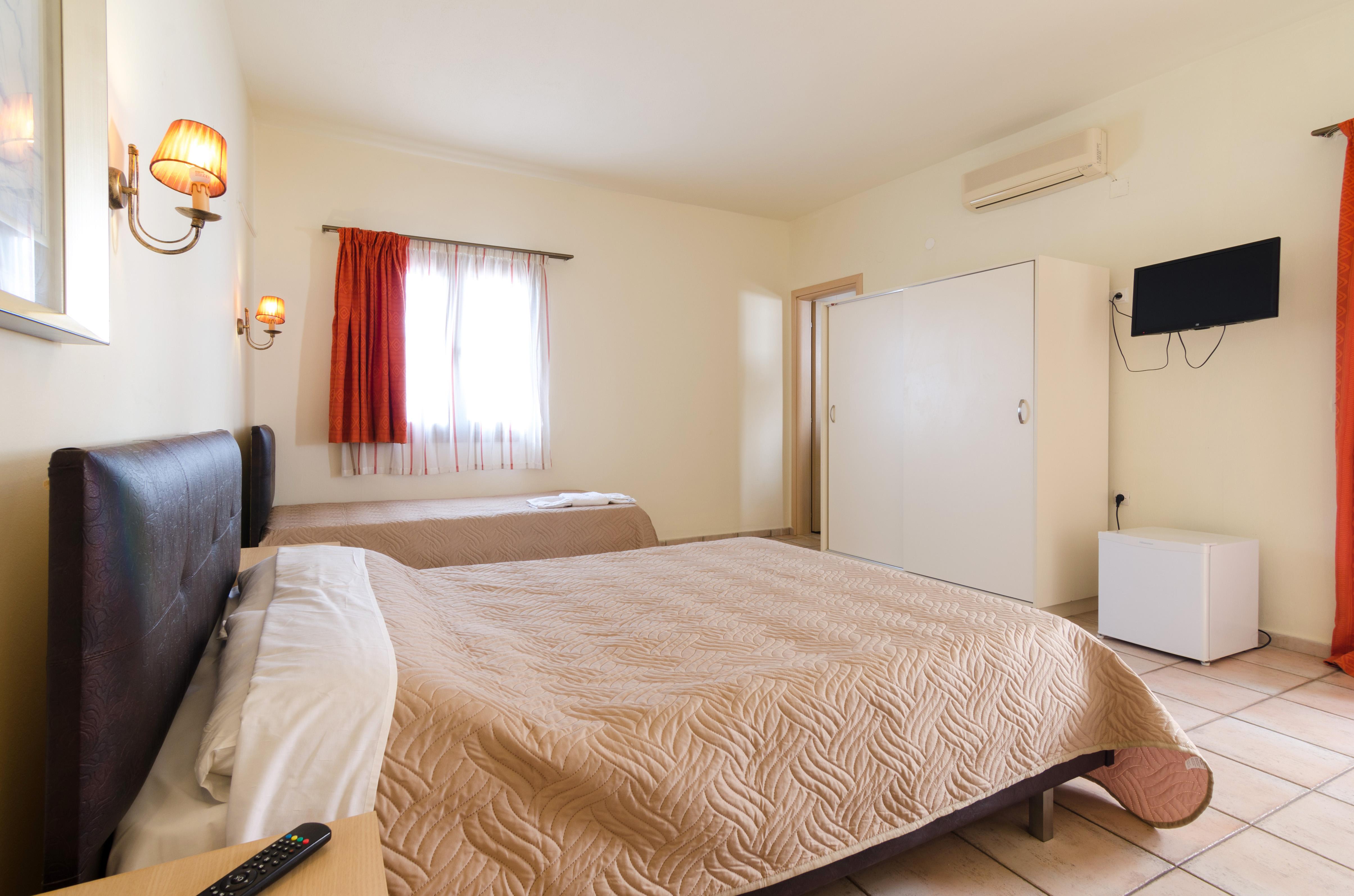 Eleonora Αnissaras Hotel Hersonissos  Exterior foto